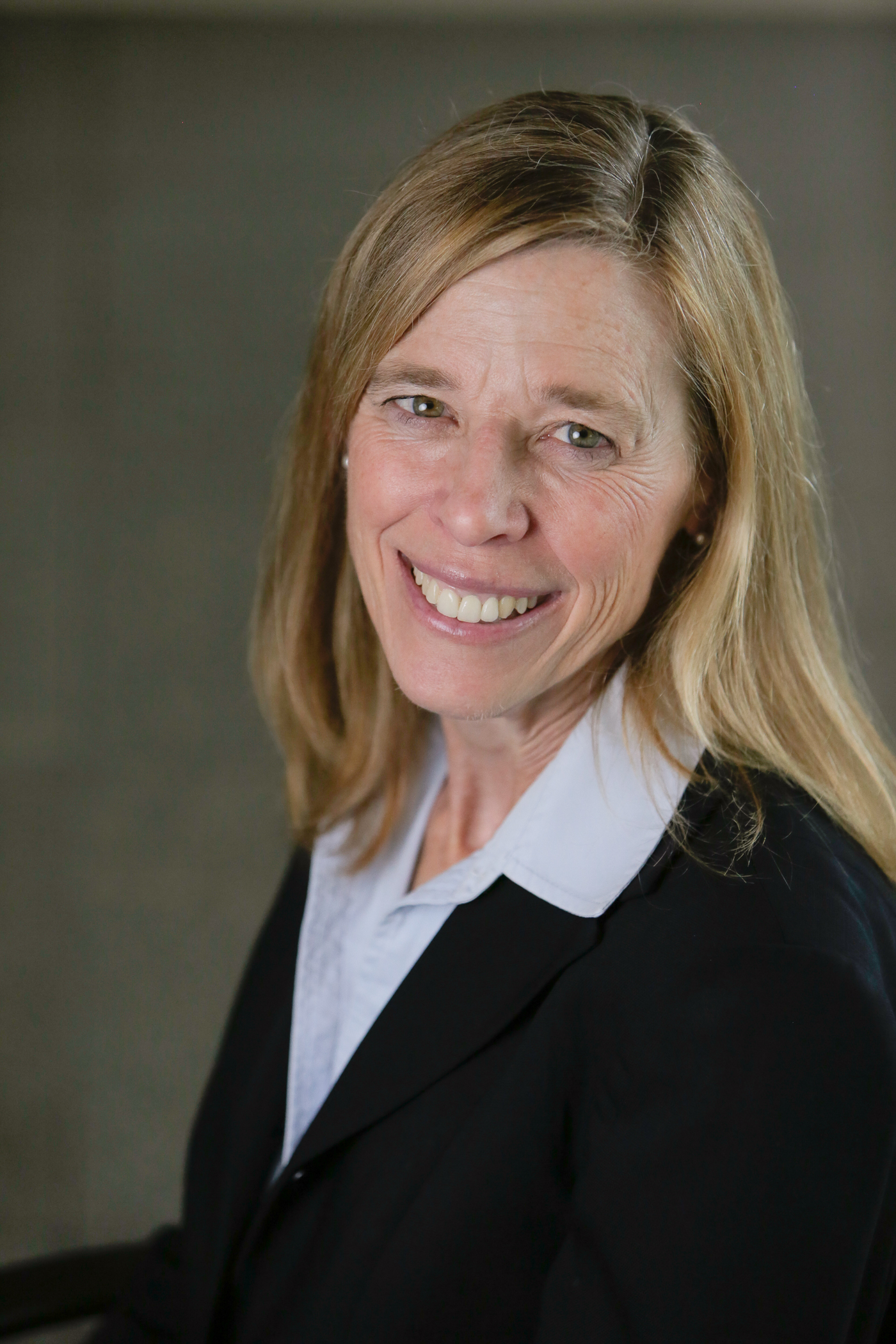 Eileen.White